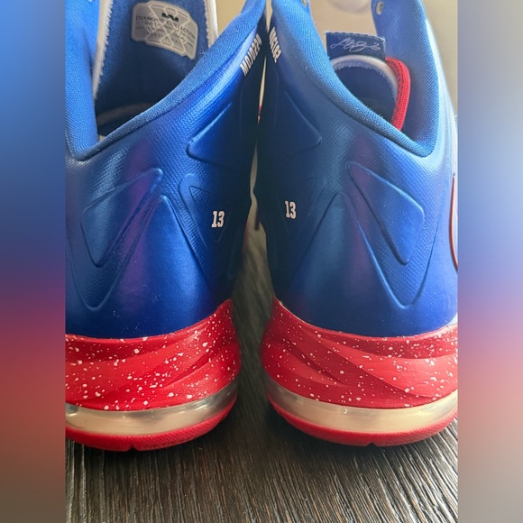 Nike LeBron 10 "Diamond Collection- blue/ red size 11 men’s - Picture 8 of 8